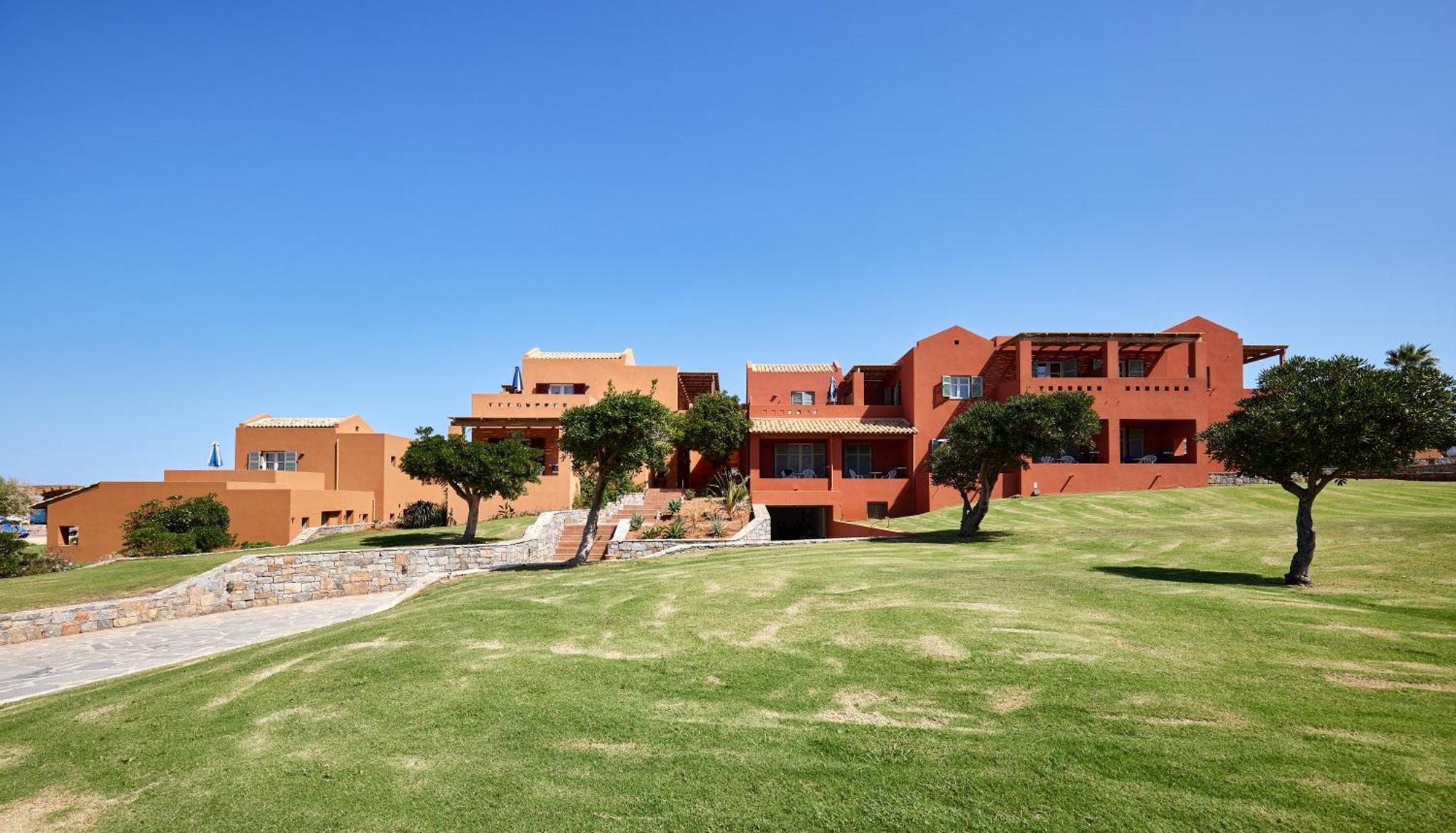 Sirens Beach & Village Mália Exterior foto