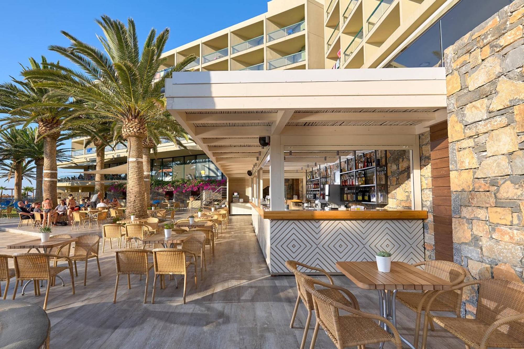 Sirens Beach & Village Mália Exterior foto